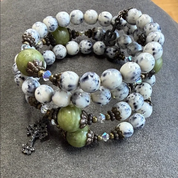 Connemara Marble Rosary Wrap Bracelet w/celtic cross - Picture 4 of 6